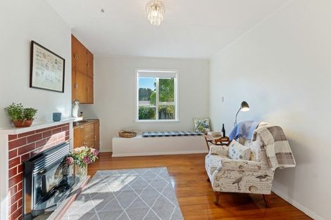 Photo of property in 8 Manuka Street, Otaki Beach, Otaki, 5512