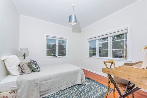 Photo of property in 15 Edward Street, Riverhead, 0820