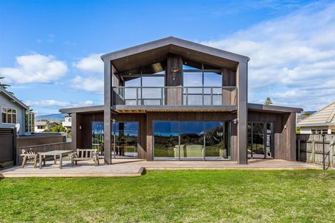 Photo of property in 123 Manly Street, Paraparaumu Beach, Paraparaumu, 5032