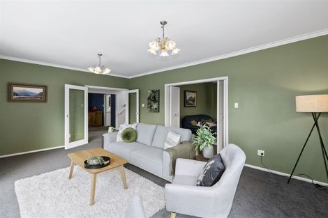 Photo of property in 88 Norton Park Grove, Waterloo, Lower Hutt, 5011