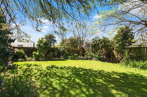 Photo of property in 2/93a Glandovey Road, Fendalton, Christchurch, 8052