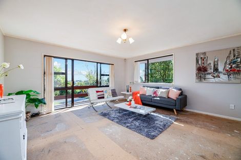 Photo of property in 84a/2 Avonleigh Road, Green Bay, Auckland, 0604