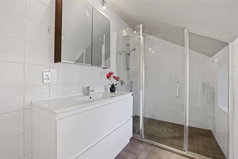 Photo of property in 2 Fieldstone Lane, Spreydon, Christchurch, 8024