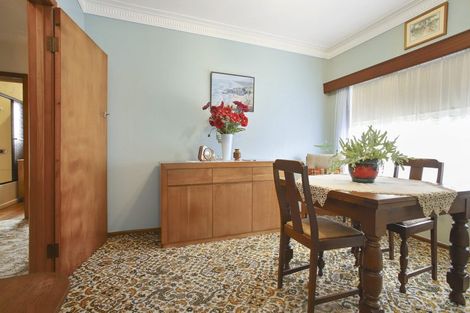 Photo of property in 102 Mountain Road, Mangere Bridge, Auckland, 2022