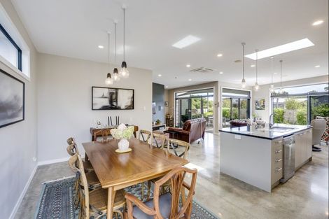 Photo of property in 7 Raven Grove, Havelock North, 4130