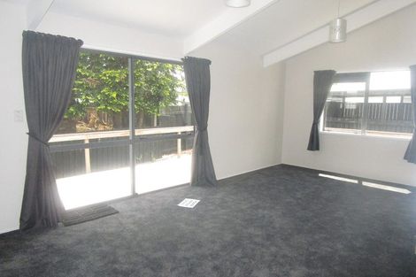 Photo of property in 1a Kelvin Road, Papakura, 2110