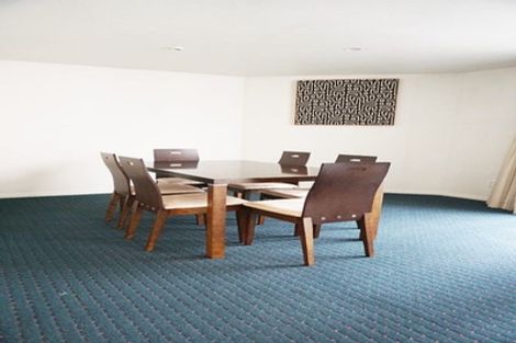 Photo of property in St James Courts, 5/77 Gloucester Street, Christchurch Central, Christchurch, 8013