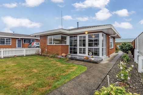 Photo of property in 25a Trafalgar Street, Levin, 5510