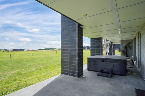 Photo of property in 89 Sunrise Drive, Seaward Bush, Invercargill, 9812
