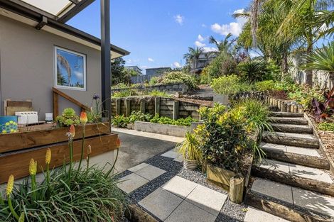 Photo of property in 36 Cape Vista Crescent, Pukekohe, 2120