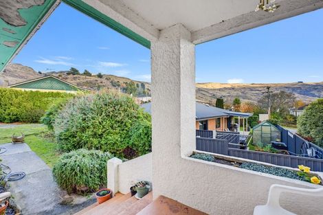 Photo of property in 4 Tweed Street, Roxburgh, 9500