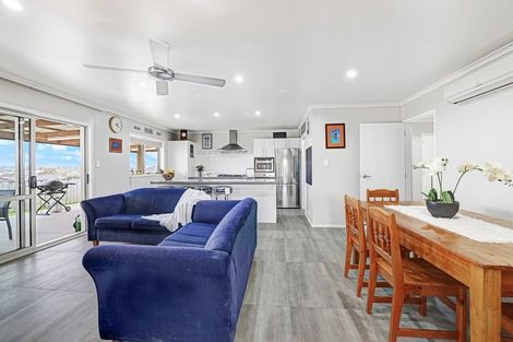 Photo of property in 137 Saint Andrews Way, Te Awamutu, 3800