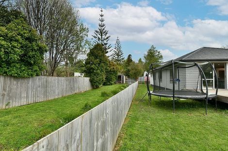 Photo of property in 127a Awaroa Road, Helensville, 0800