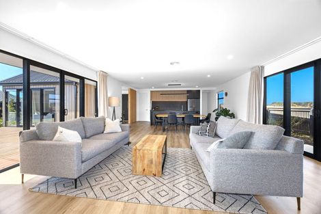 Photo of property in 7 Maurice James Way, Prebbleton, 7604