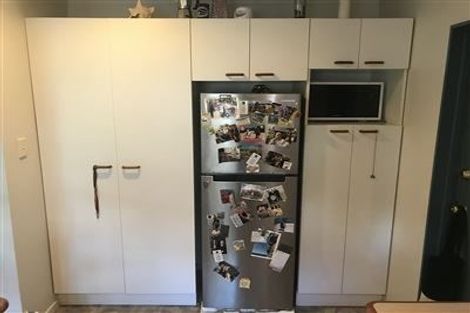 Photo of property in 11 Highbury Bypass, Birkenhead, Auckland, 0626