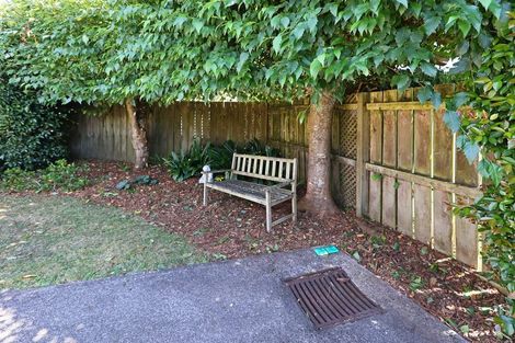 Photo of property in 2/22 Septimus Place, Henderson, Auckland, 0612
