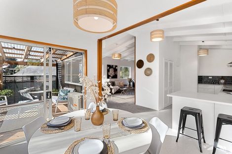 Photo of property in 107 Konini Road, Titirangi, Auckland, 0604