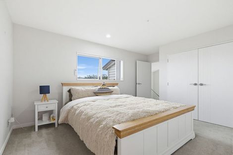 Photo of property in 21 San Prospero Crescent, Henderson, Auckland, 0612