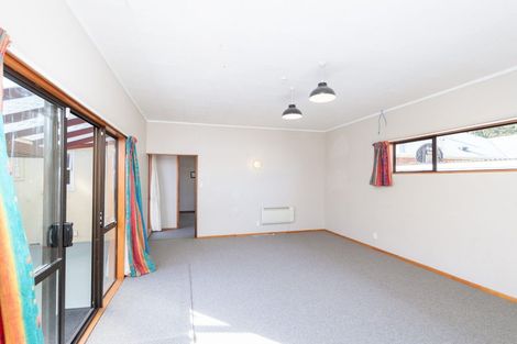 Photo of property in 38 Wainui Road, Waiwhetu, Lower Hutt, 5010