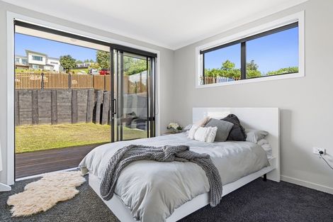 Photo of property in 43r Oceana Drive, Welcome Bay, Tauranga, 3175