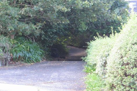Photo of property in 2/53 Seaton Road, Murrays Bay, Auckland, 0630