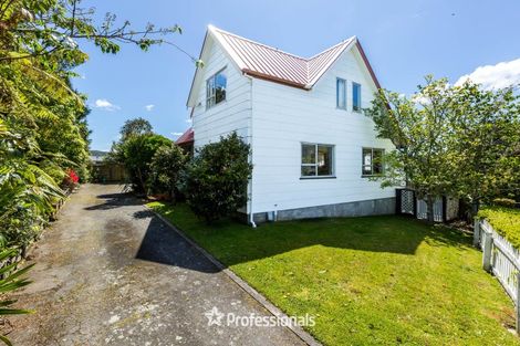 Photo of property in 2 Fenchurch Grove, Stokes Valley, Lower Hutt, 5019