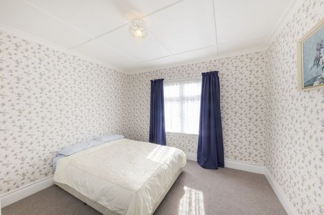 Photo of property in 7 Station Road, Marton, 4710