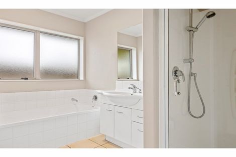 Photo of property in 1 Kandinsky Close, Rolleston, 7614