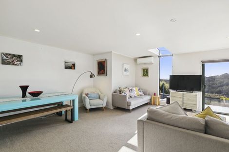 Photo of property in 5b Becker Way, Karori, Wellington, 6012