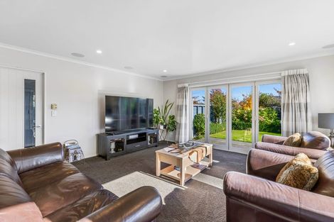 Photo of property in 22 Lindsay Drive, Prebbleton, 7604