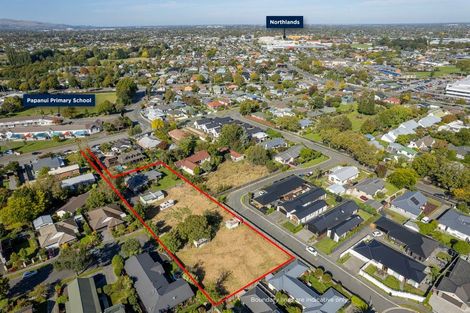 Photo of property in 35b Winters Road, Redwood, Christchurch, 8051