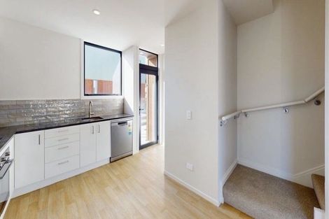 Photo of property in 24/10 Utauta Street, Waikanae, 5036
