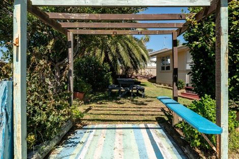 Photo of property in 23 Seaspray Drive, Mount Maunganui, 3116