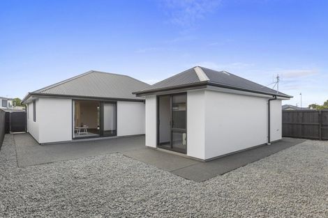 Photo of property in 3 Livingstone Place, Rangiora, 7400
