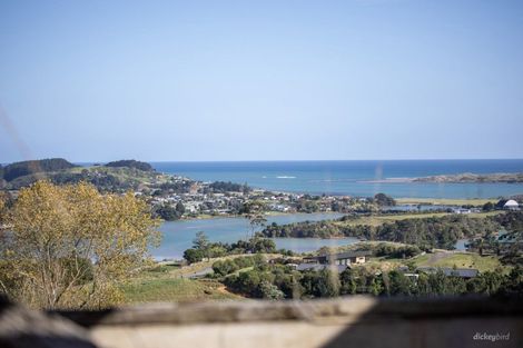 Photo of property in 154 Hills Road, Raglan, 3295