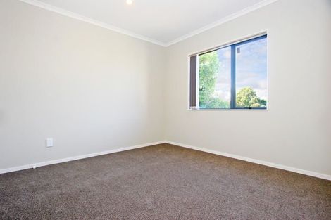 Photo of property in 10a Dreadon Avenue, Papatoetoe, Auckland, 2025