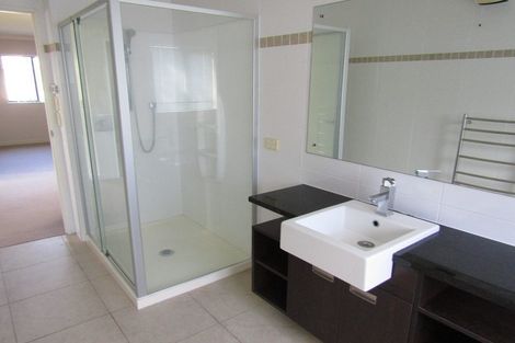 Photo of property in 9 Laurel Oak Drive, Schnapper Rock, Auckland, 0632