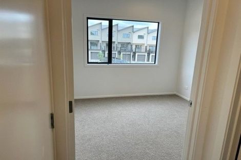 Photo of property in 20/28 Westgate Drive, Westgate, Auckland, 0614