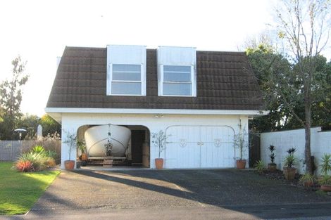 Photo of property in 1 Bellwood Place, Chartwell, Hamilton, 3210