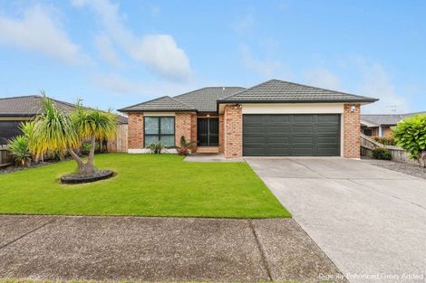 Photo of property in 81 Riverside Drive, Waiuku, 2123