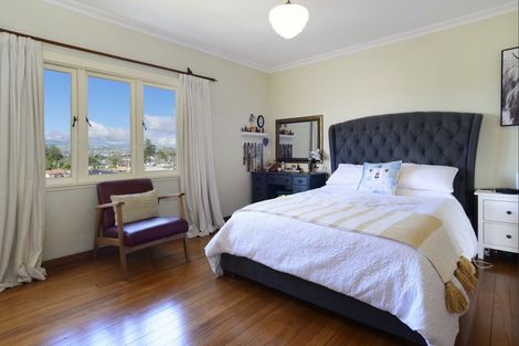 Photo of property in 16 Briarley Street, Tauranga South, Tauranga, 3112