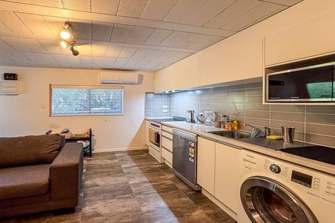 Photo of property in 3 Hebe Place, Birkenhead, Auckland, 0626