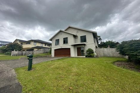 Photo of property in 15 Rosebay Rise, Henderson, Auckland, 0610