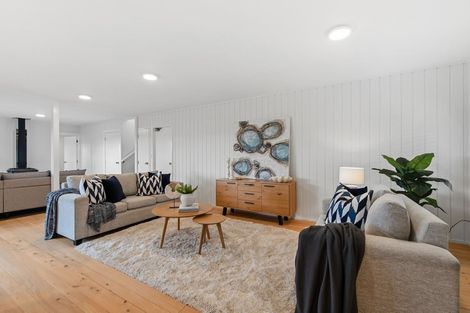 Photo of property in 78 Matija Place, Red Beach, 0932