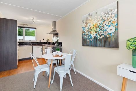 Photo of property in 169a Newlands Road, Newlands, Wellington, 6037