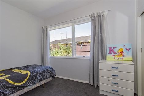 Photo of property in 5 Sarabande Avenue, Redwood, Christchurch, 8051
