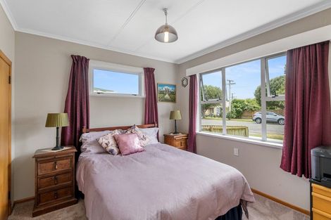 Photo of property in 51 Duke Street, Levin, 5510