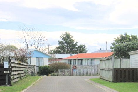 Photo of property in 17b Longstead Avenue, Papamoa Beach, Papamoa, 3118