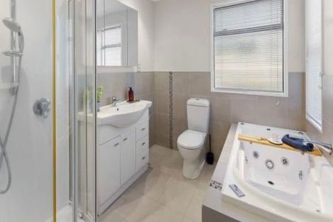 Photo of property in 179 Tutere Street, Waikanae Beach, Waikanae, 5036