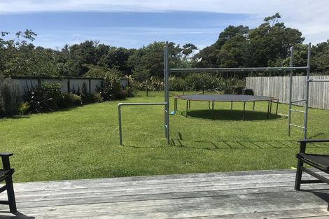 Photo of property in 32 Eastons Road, Westport, 7825